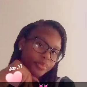 Meet your Posher, Dasha